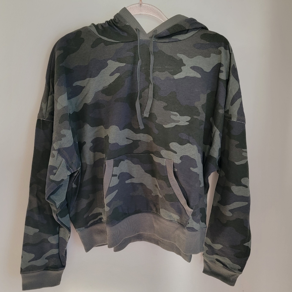Lucky Brand Women's Camo Pullover Hoodie in Olive and Gray